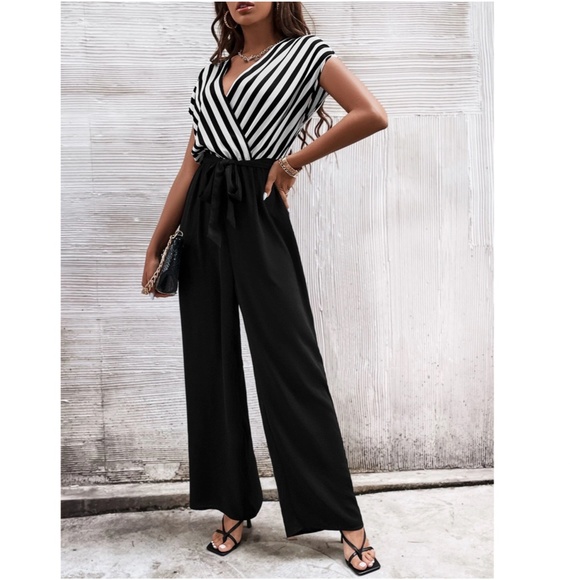 Striped Top V-Neck Surplice Short Sleeve White Black Wide Leg Jumpsuit - Picture 5 of 14